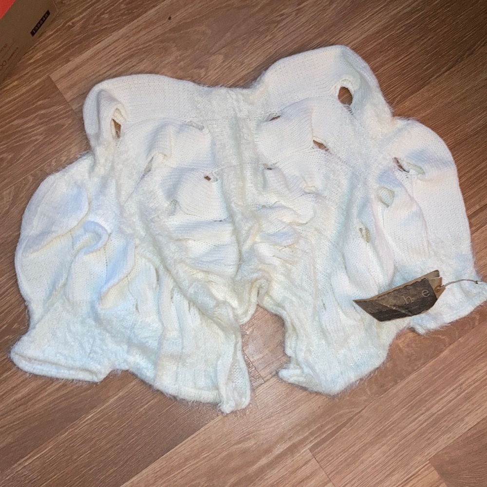 Niche poncho sweater
